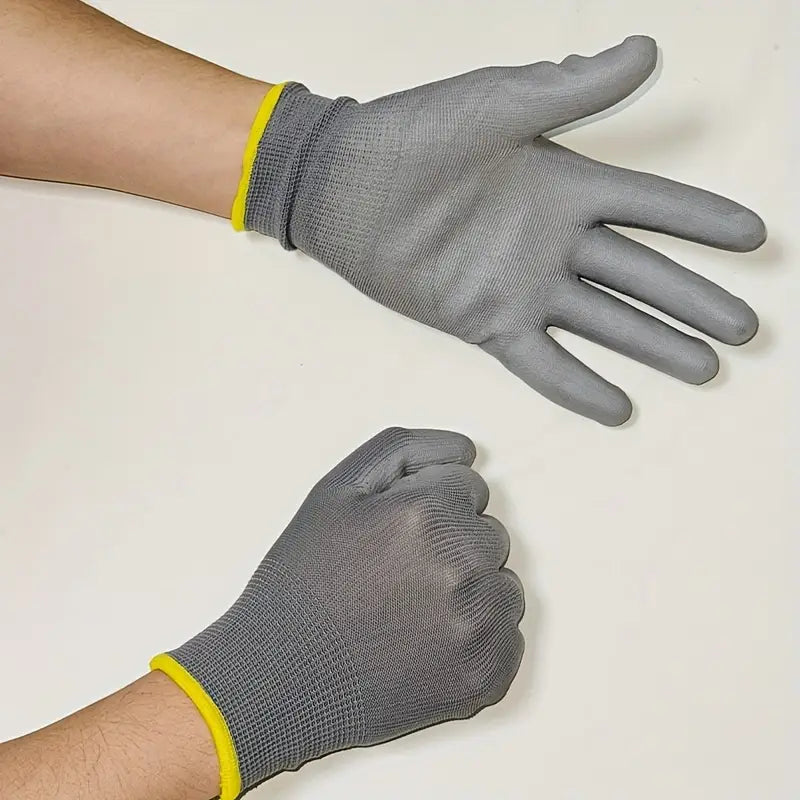 Guantes de trabajo de nitrilo.